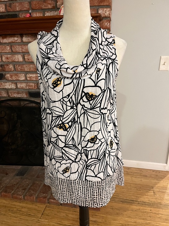 Habitat Dresses & Skirts - Habitat White Black Floral Cowl Neck dress with Gold Accents